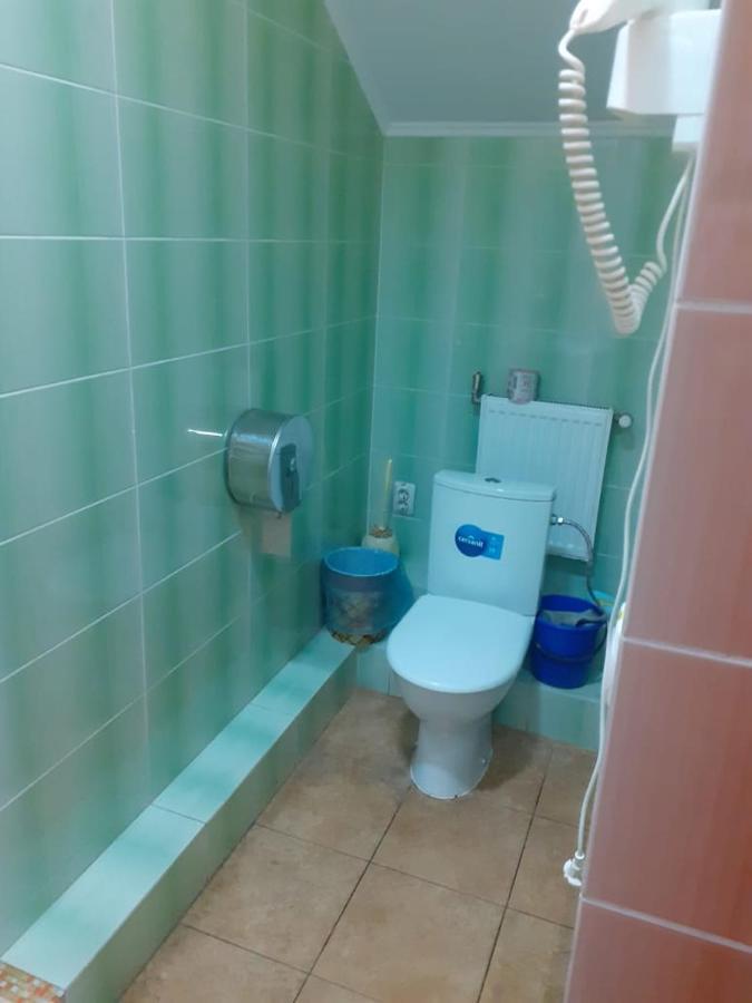 Hostel Stozhary Ternopil Luaran gambar
