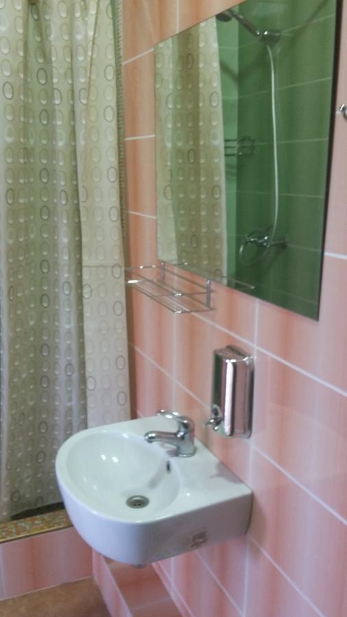 Hostel Stozhary Ternopil Luaran gambar