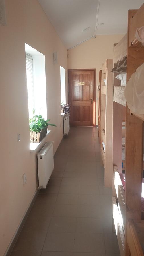 Hostel Stozhary Ternopil Luaran gambar